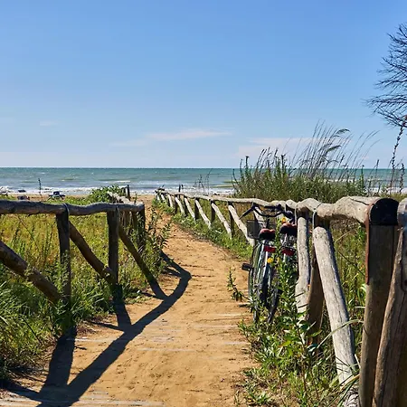 Apartmán Luminous Flat With Balcony - Beahost Bibione