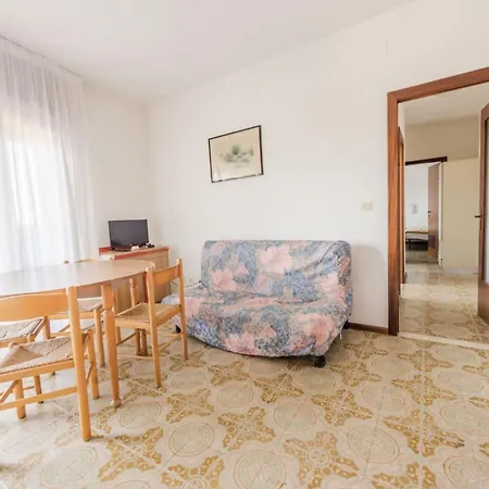 Lejlighed Luminous Flat With Balcony-beahost *
