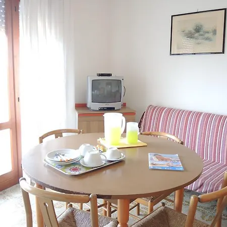 Luminous Flat With Balcony-beahost * Bibione